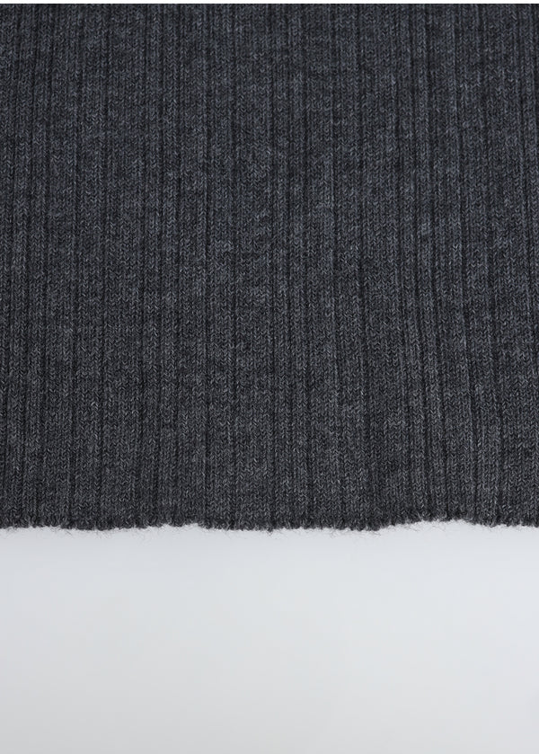 Grady V-Neck Knit-Belt Setup