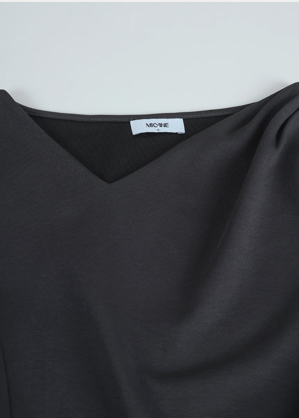 Meli Shirring Slit Tee